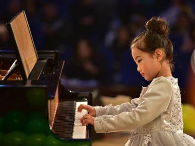 招聘茂名钢琴家教老师